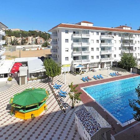 Apcostas Europa Apartment Бланес Екстериор снимка