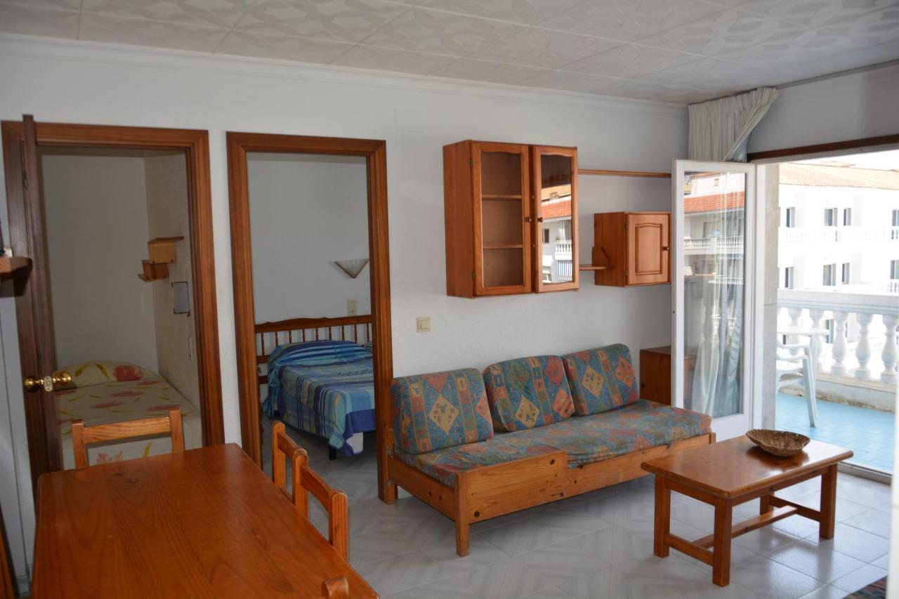 Apcostas Europa Apartment Бланес Екстериор снимка