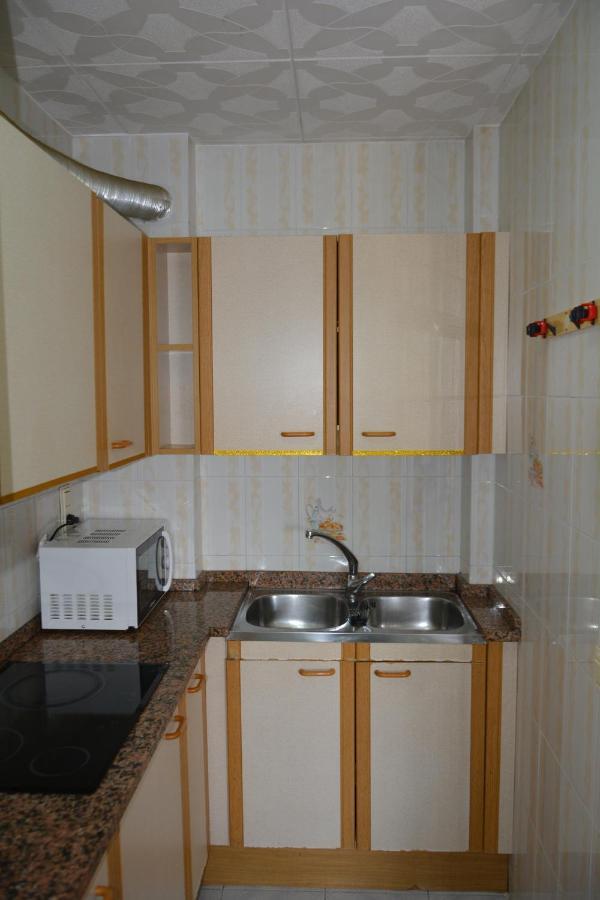 Apcostas Europa Apartment Бланес Екстериор снимка