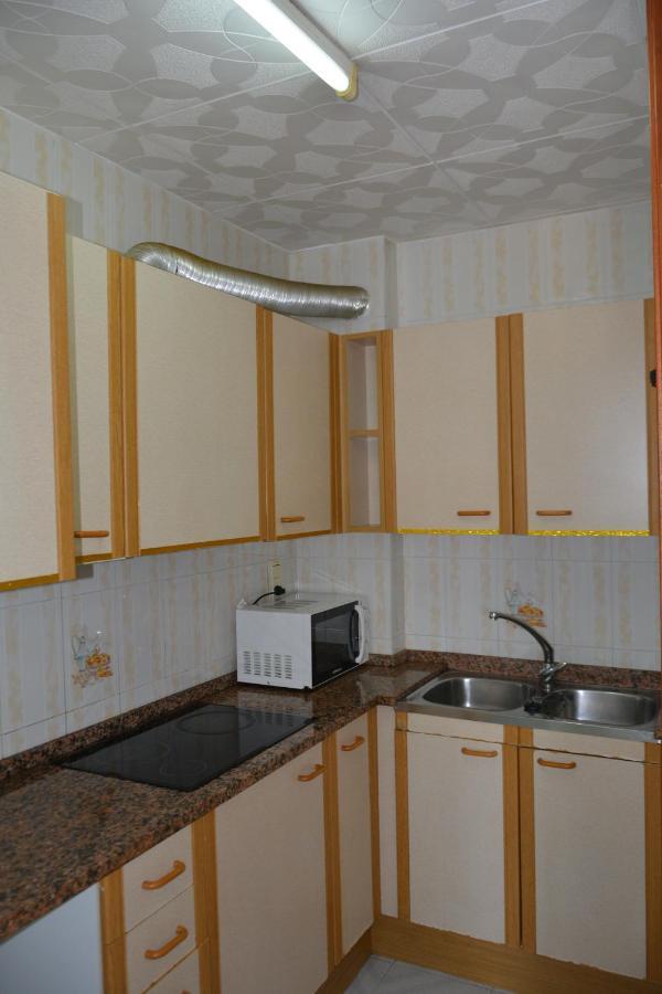 Apcostas Europa Apartment Бланес Екстериор снимка
