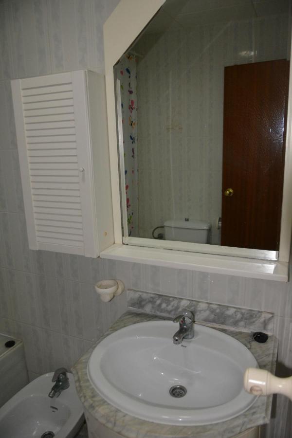 Apcostas Europa Apartment Бланес Екстериор снимка